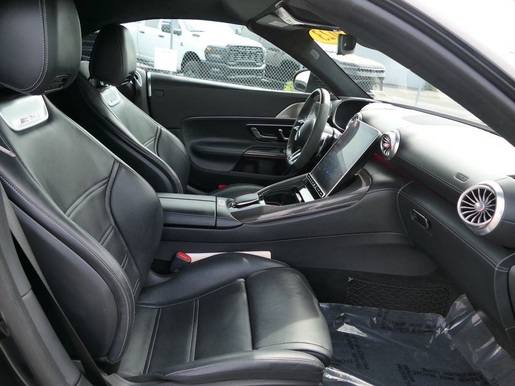Used 2023 Mercedes-Benz SL 63 AMG 4MATIC w/ Driver Assistance Package image 27