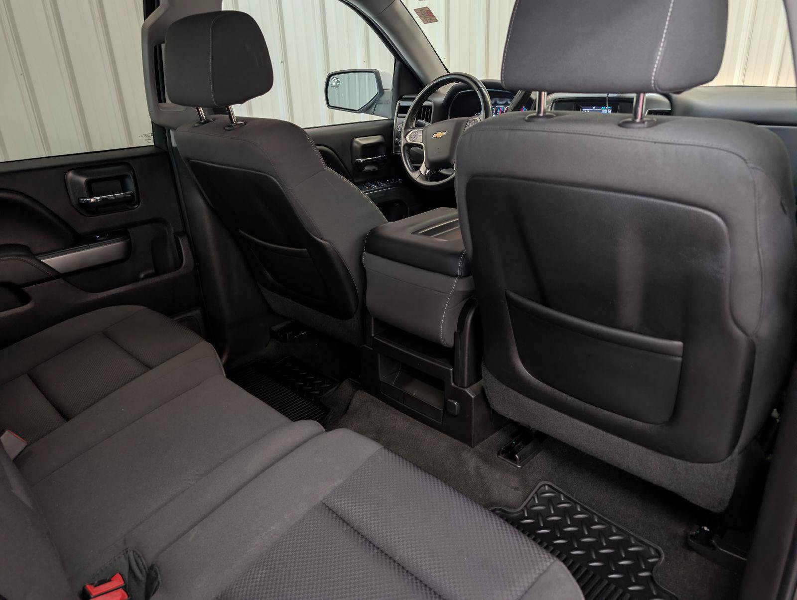 Used 2015 Chevrolet Silverado 1500 LT AWD/4WD image 35