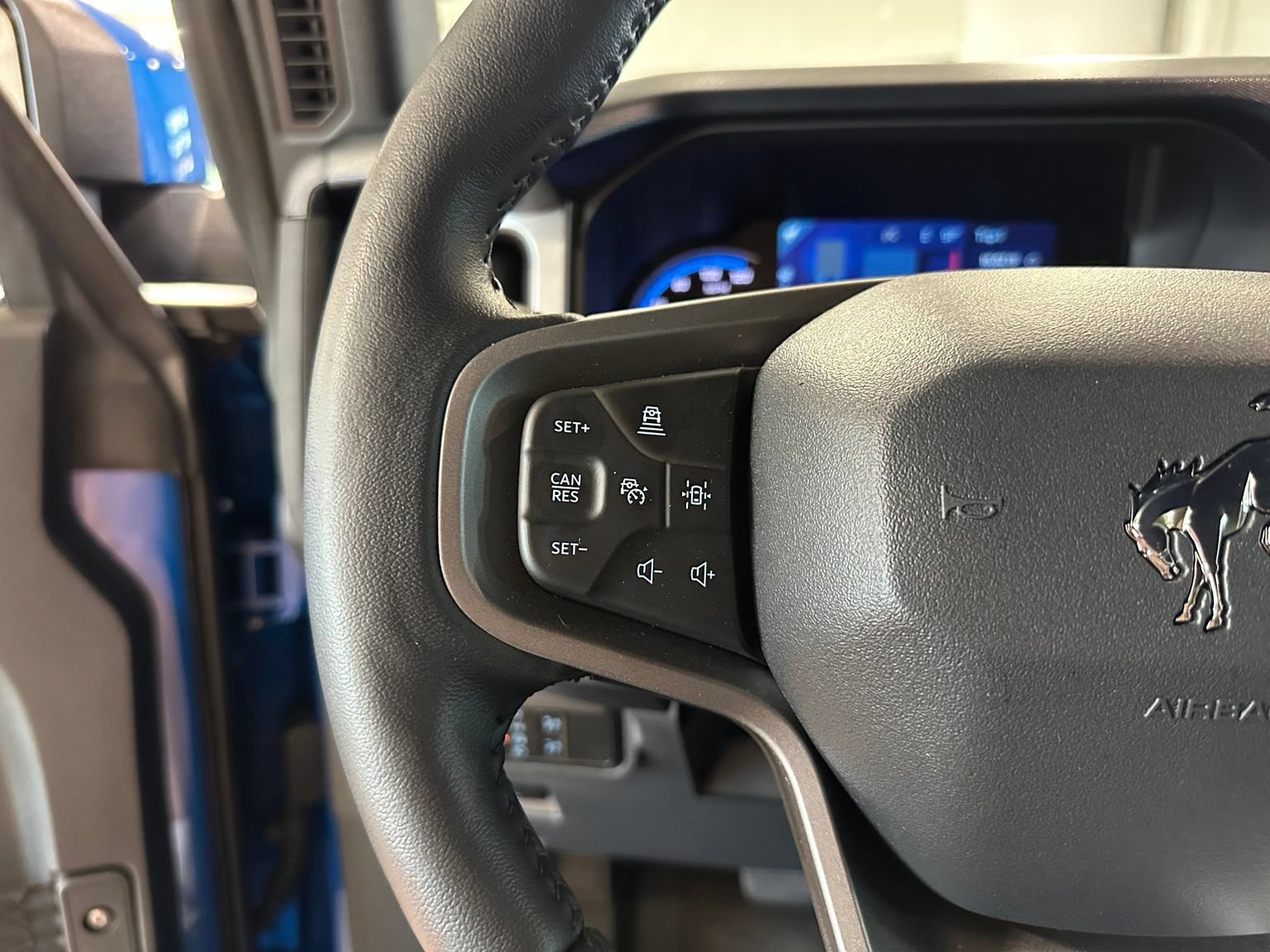 Used 2022 Ford Bronco Outer Banks w/ Sasquatch Package AWD/4WD image 16