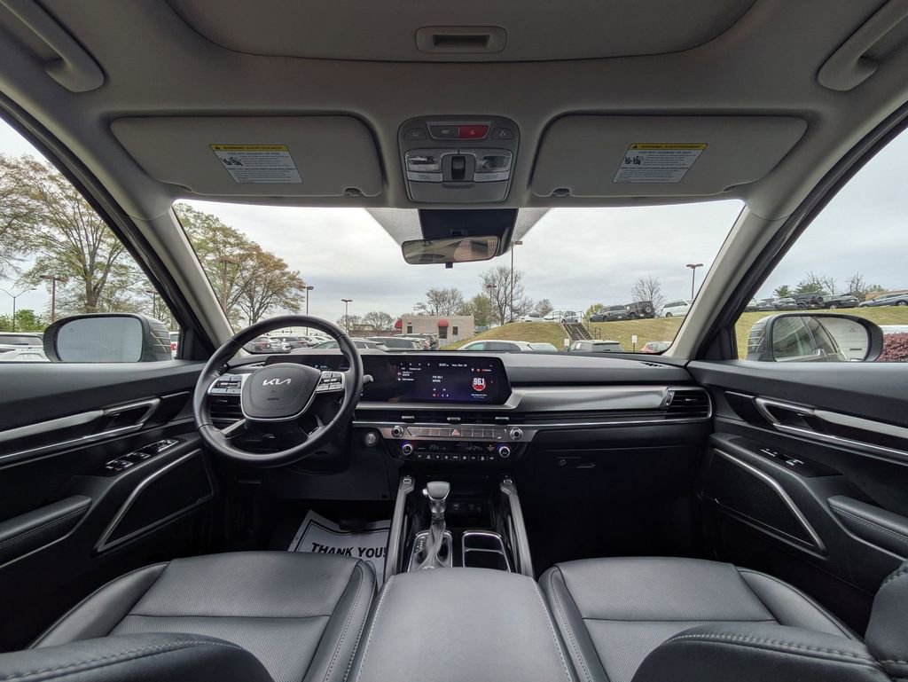 Used 2025 Kia Telluride S image 25