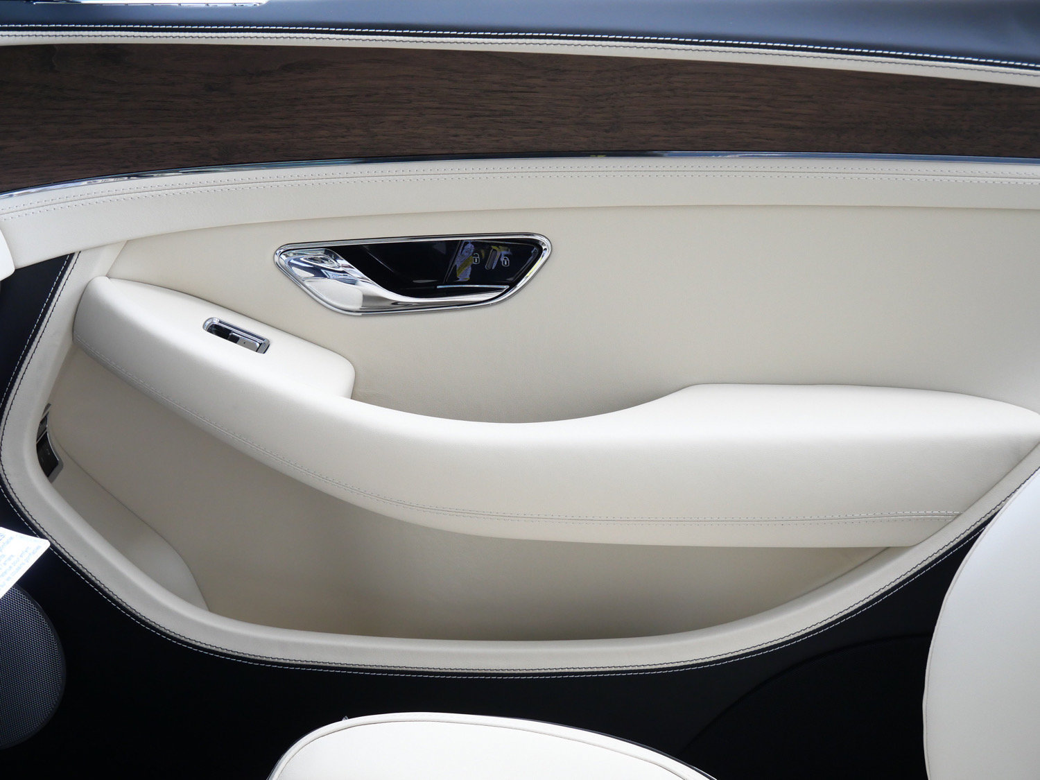 New 2026 Bentley Continental GT AWD/4WD image 17
