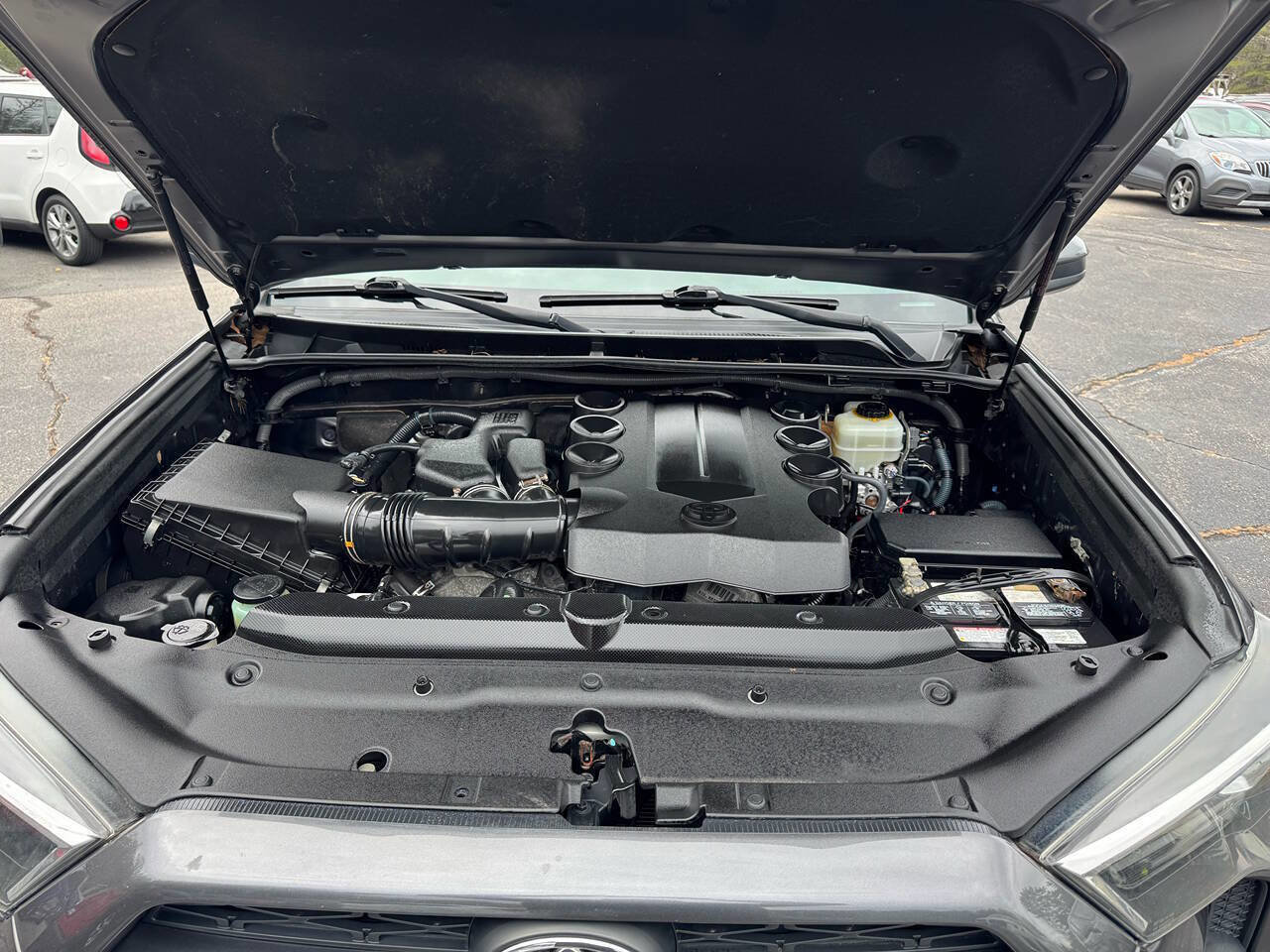 Used 2015 Toyota 4Runner SR5 image 25