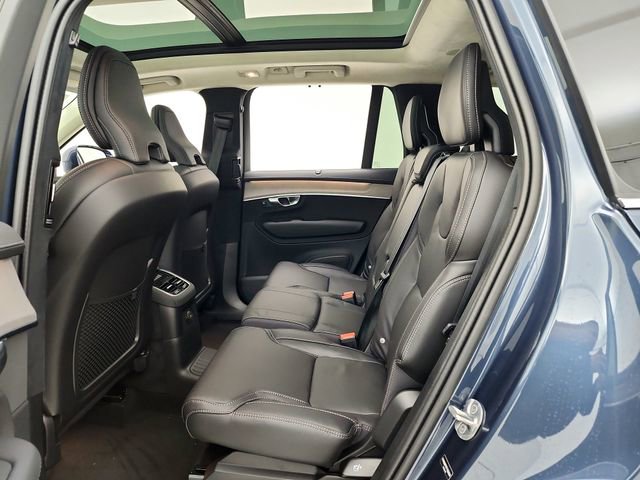 New 2026 Volvo XC90 T8 Ultra w/ Lounge Package image 28