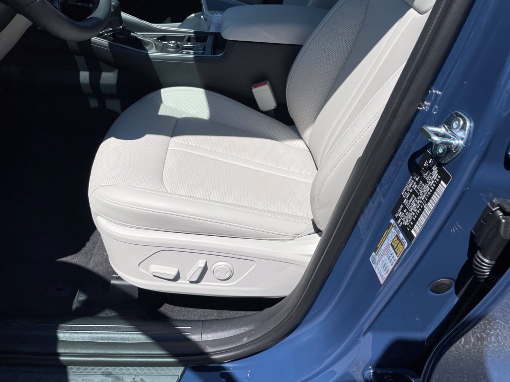 New 2026 Kia Sorento S w/ S Panoramic Sunroof Package FWD image 10