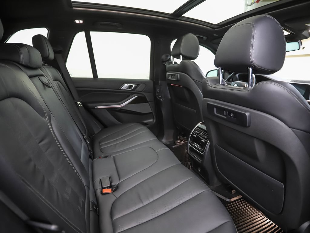 Used 2020 BMW X5 xDrive40i w/ Premium Package AWD/4WD image 26