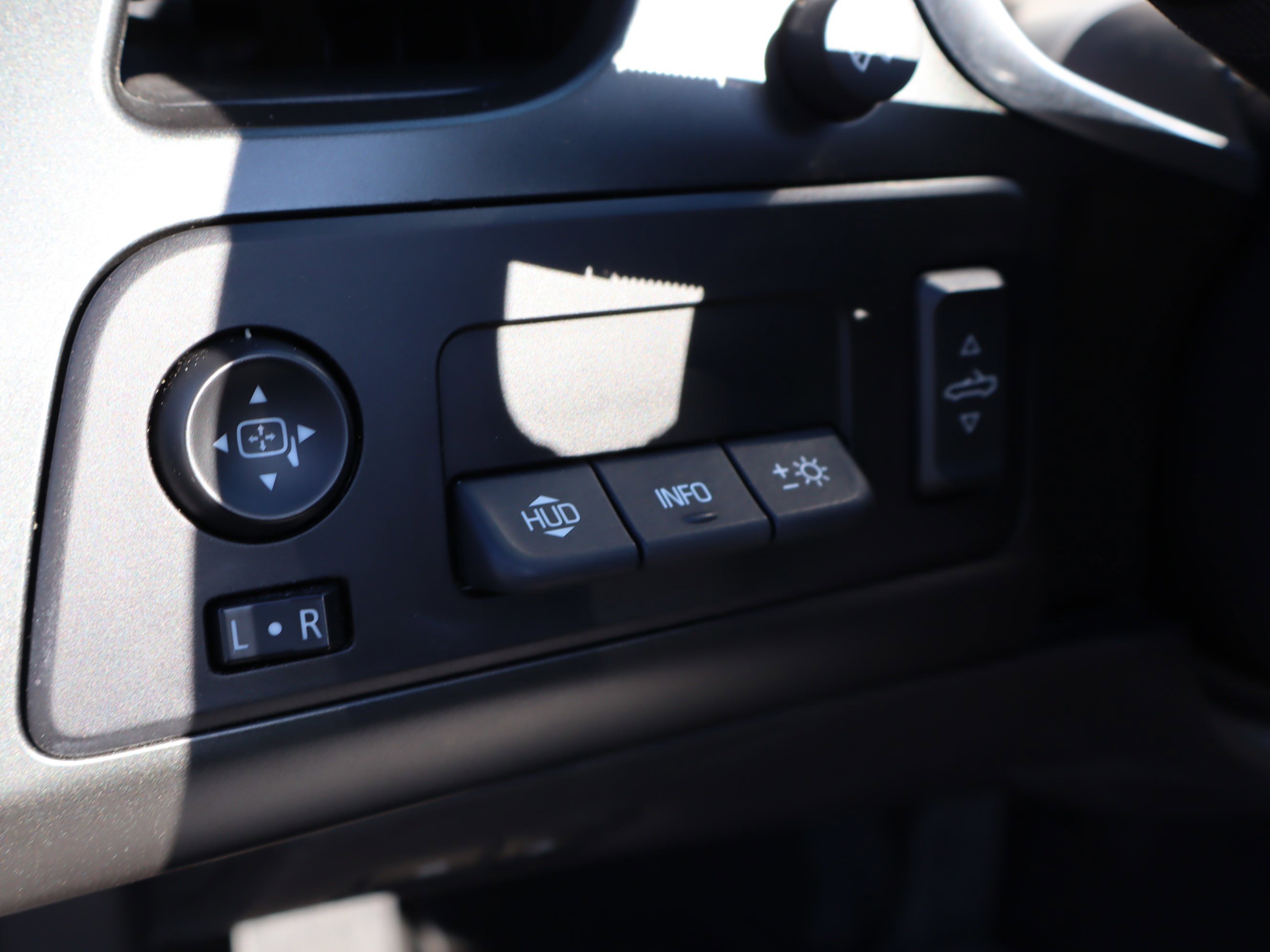 Used 2019 Chevrolet Corvette Stingray Convertible w/ 3LT Preferred Equipment Group RWD image 19