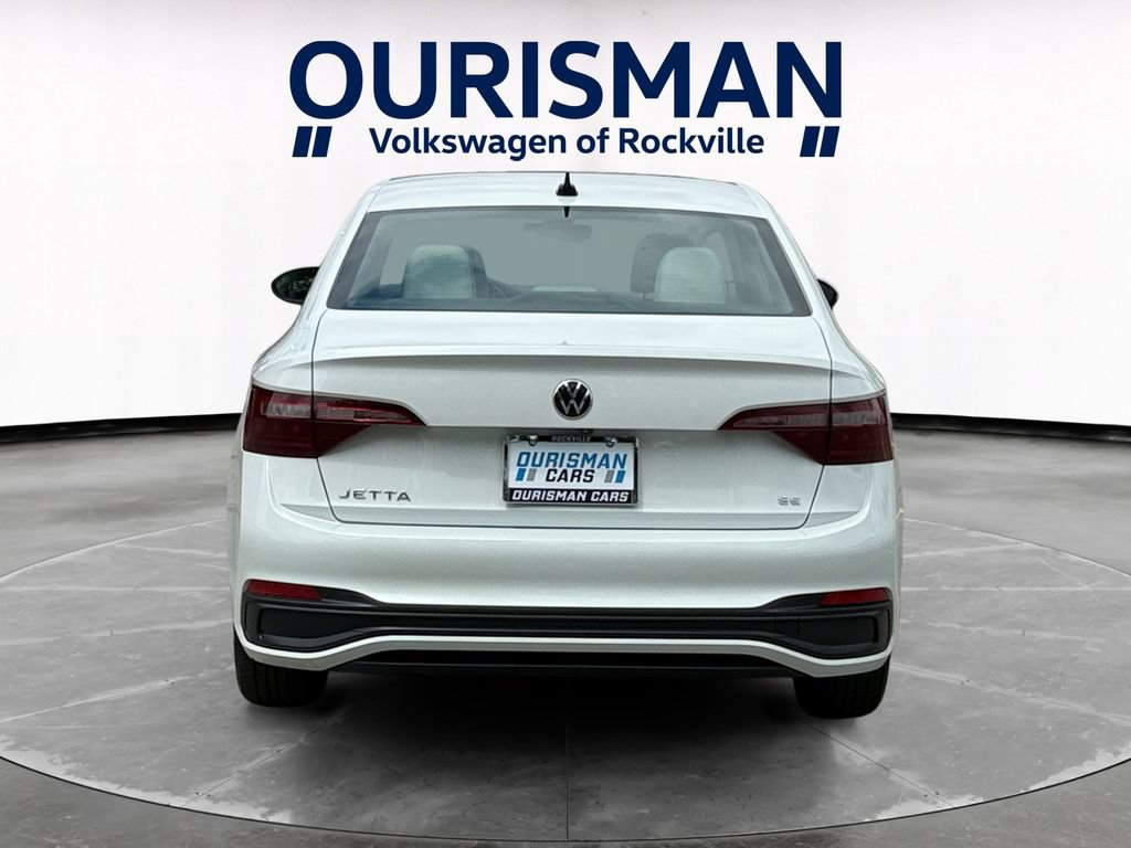 Used 2023 Volkswagen Jetta SE FWD image 5