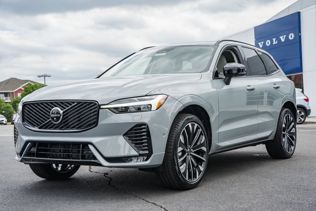 New 2026 Volvo XC60 B5 Ultra w/ Protection Package Premier AWD/4WD image 3