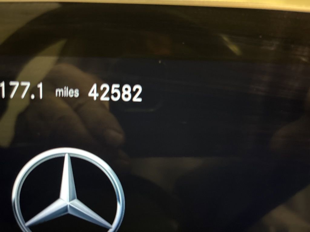 Used 2022 Mercedes-Benz GLS 450 4MATIC image 15