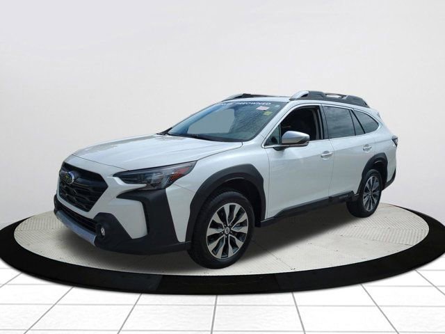 Used 2023 Subaru Outback Touring image 7
