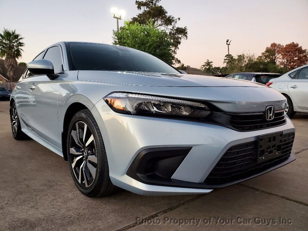 Used 2022 Honda Civic EX image 5