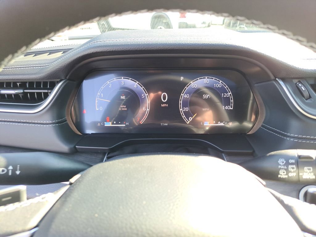 New 2025 Jeep Grand Cherokee Limited w/ Luxury Tech Group II AWD/4WD image 23