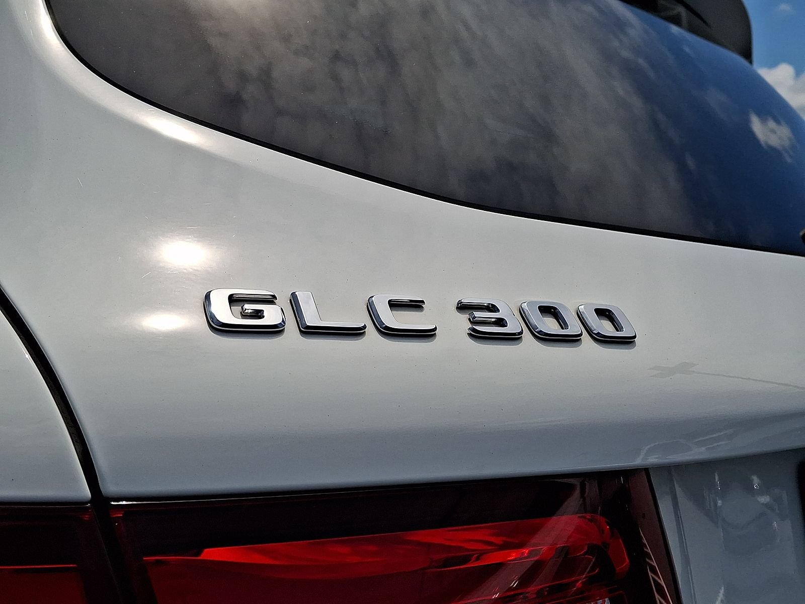 Certified 2018 Mercedes-Benz GLC 300 image 33
