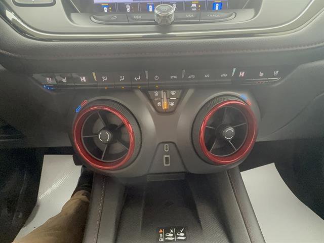 Used 2021 Chevrolet Blazer RS w/ Enhanced Convenience Package image 16