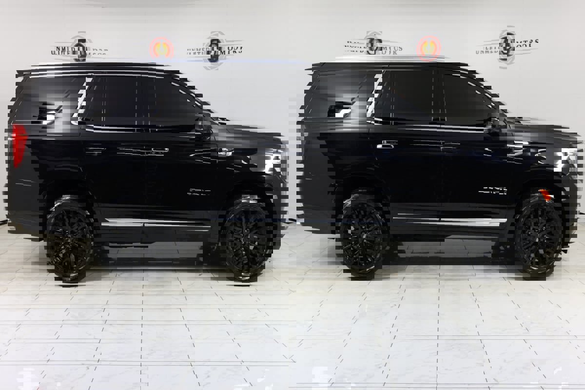 Used 2022 GMC Yukon Denali image 2