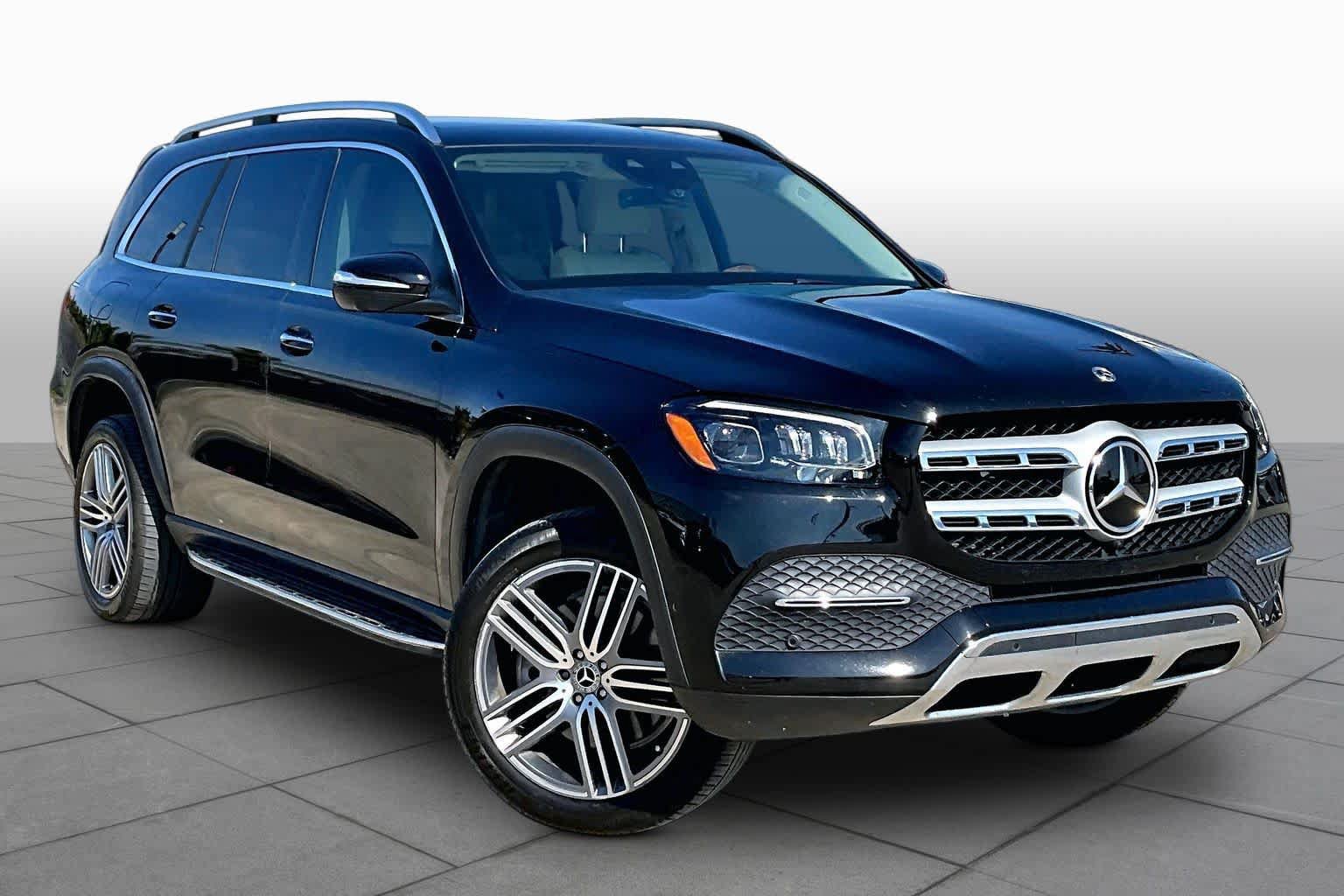 Used 2022 Mercedes-Benz GLS 450 4MATIC image 3