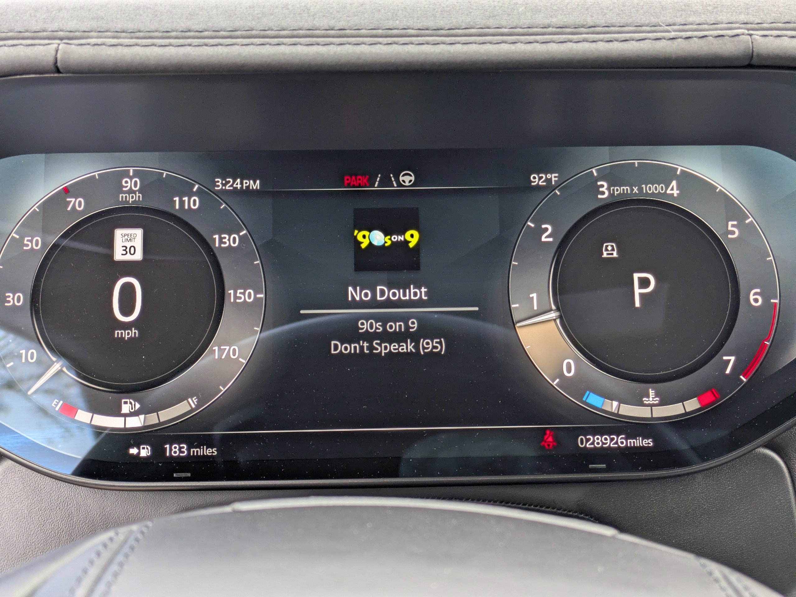 Used 2023 Land Rover Range Rover SE image 19