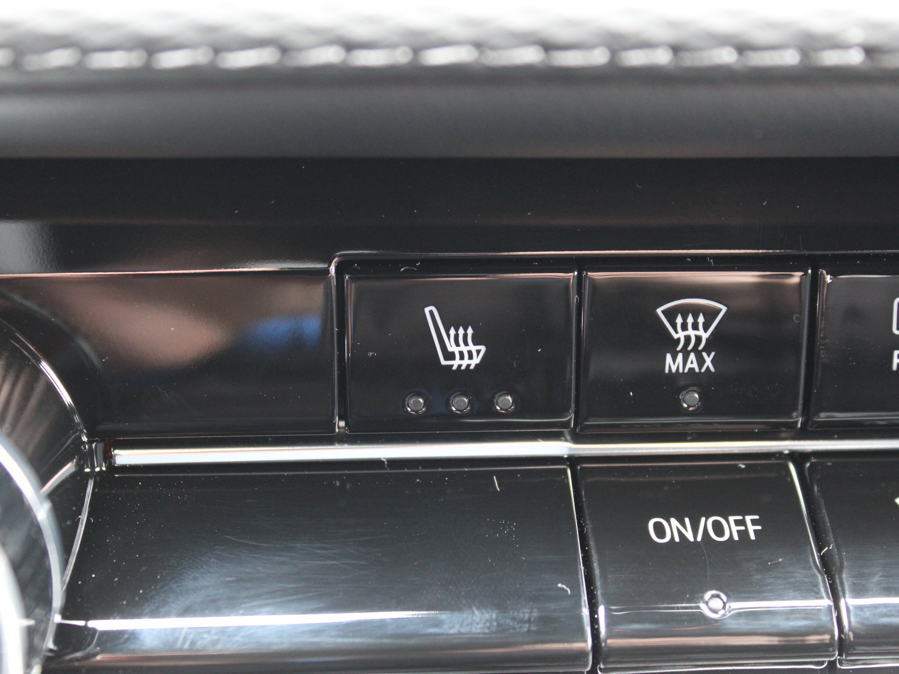 New 2026 Chevrolet Equinox LT w/ Safety and Technology Package image 13