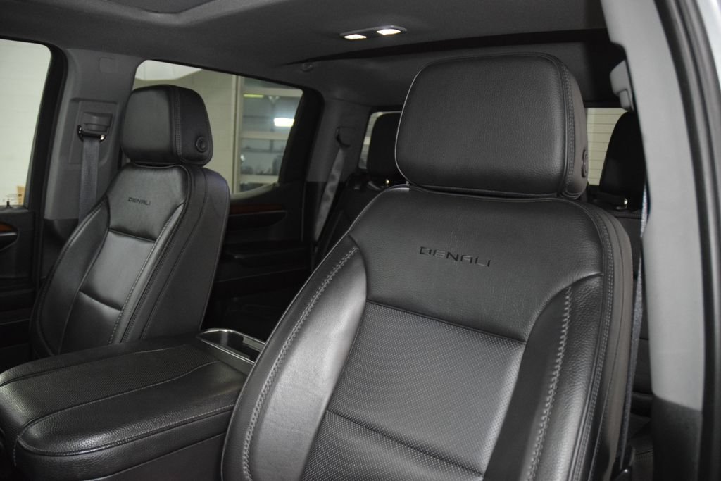 Used 2024 GMC Sierra 1500 Denali w/ Denali Reserve Package AWD/4WD image 45