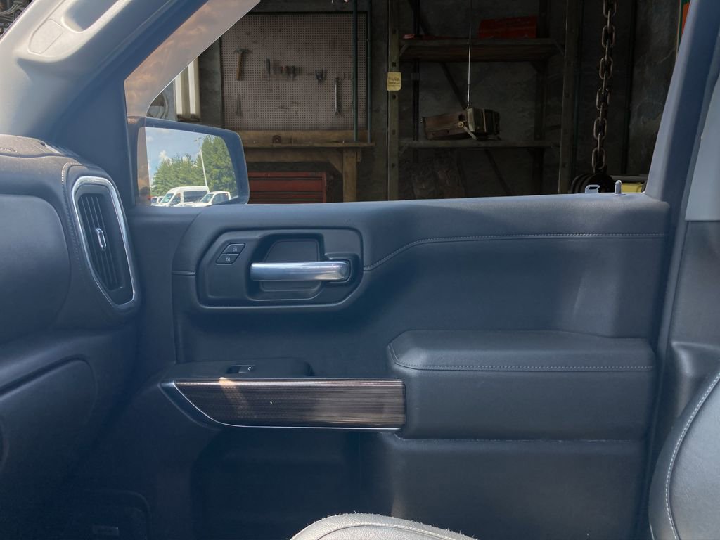 Used 2021 Chevrolet Silverado 1500 RST AWD/4WD image 16