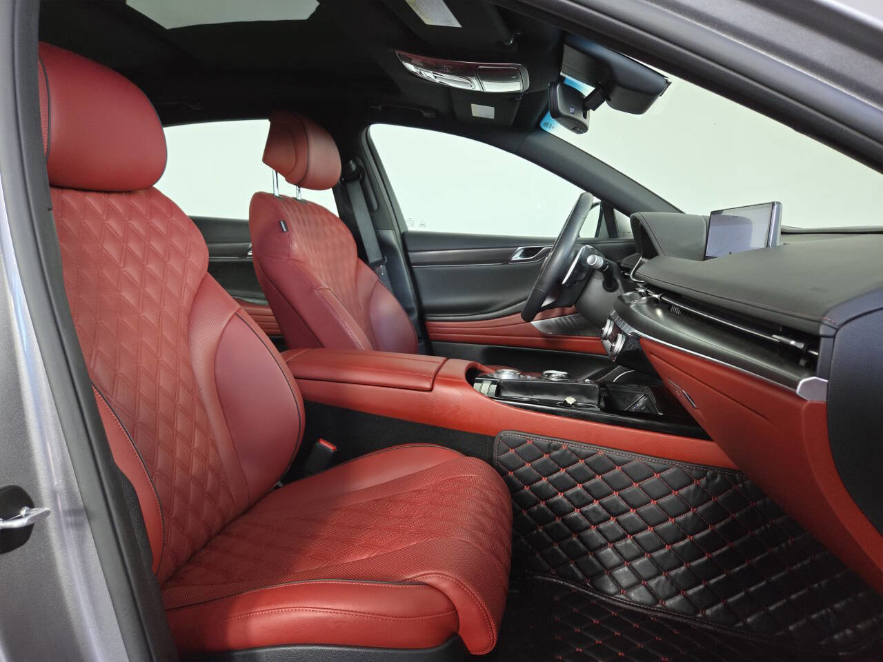 Used 2024 Genesis G80 2.5T w/ Sport Prestige Package AWD/4WD image 35