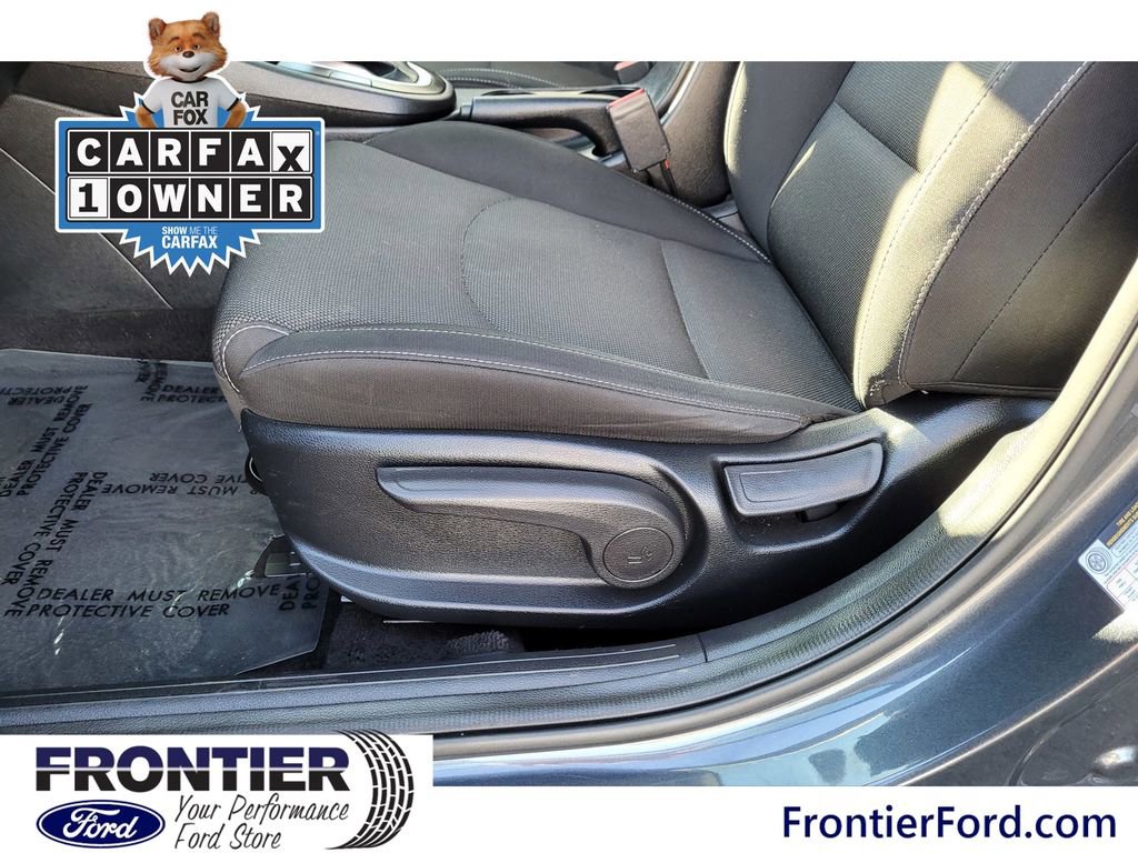 Used 2023 Kia Forte LXS image 12