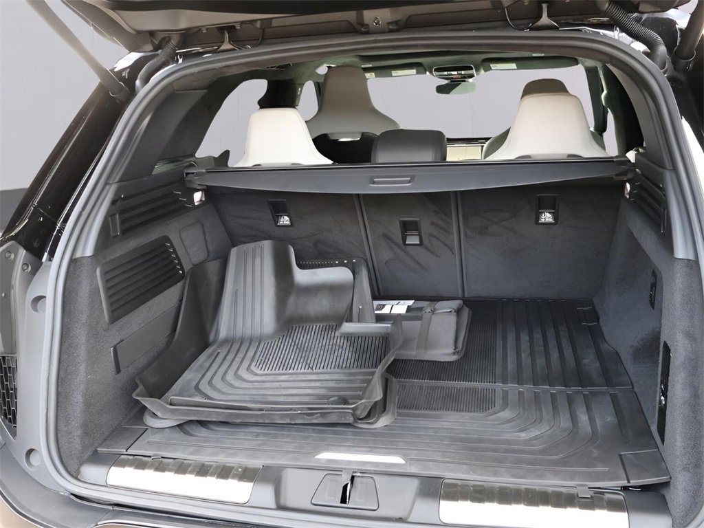 Used 2024 Land Rover Range Rover Sport SV Edition One Obsidian Black image 34