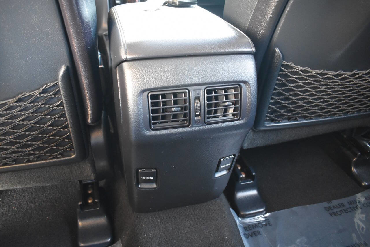 Used 2016 Toyota 4Runner Limited image 38