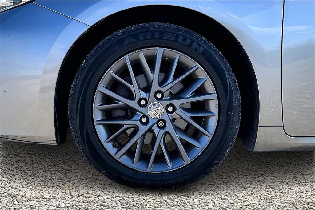 Used 2018 Lexus ES 350 image 9