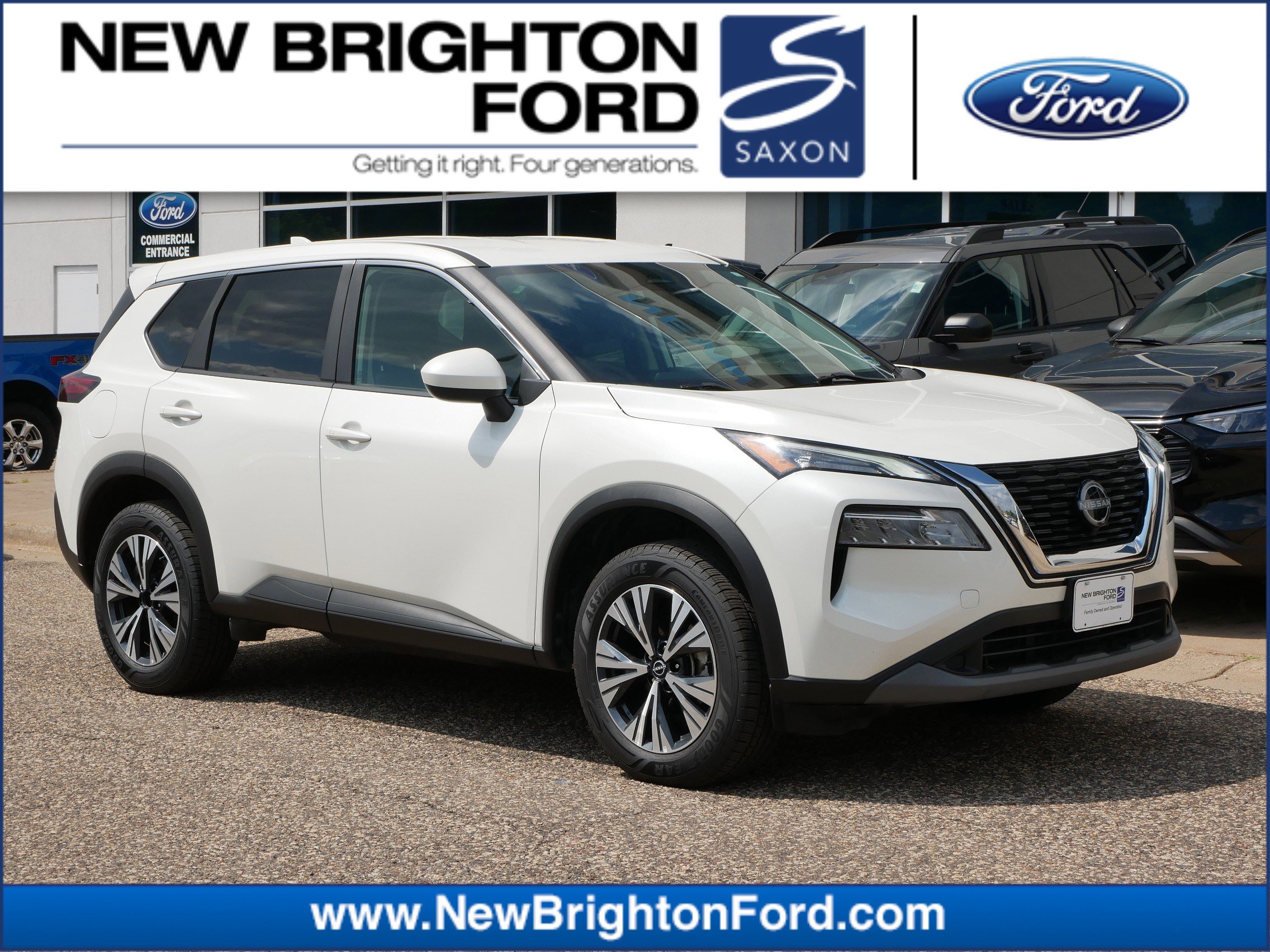 Used 2023 Nissan Rogue SV video 1