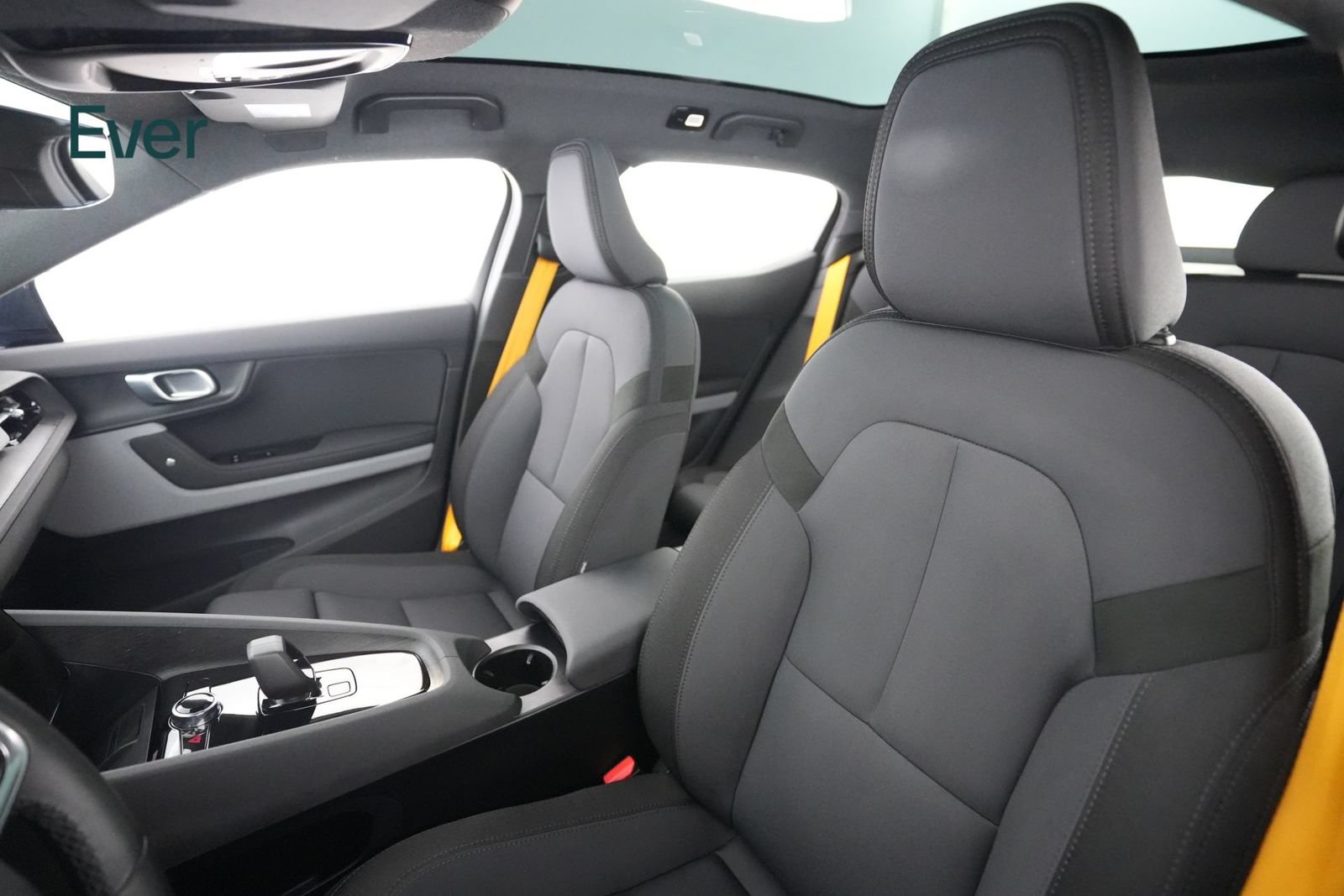 Used 2023 Polestar Polestar 2 w/ Pilot Pack AWD/4WD image 4