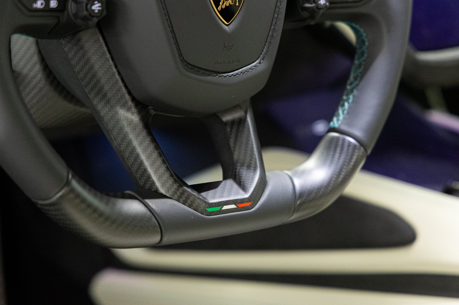 Used 2026 Lamborghini Temerario AWD/4WD image 31