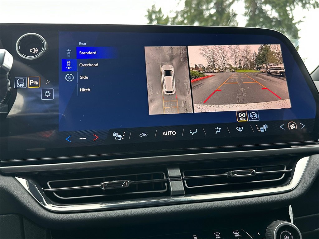 New 2026 Chevrolet Equinox EV RS image 25