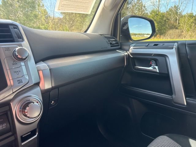 Used 2019 Toyota 4Runner SR5 image 24