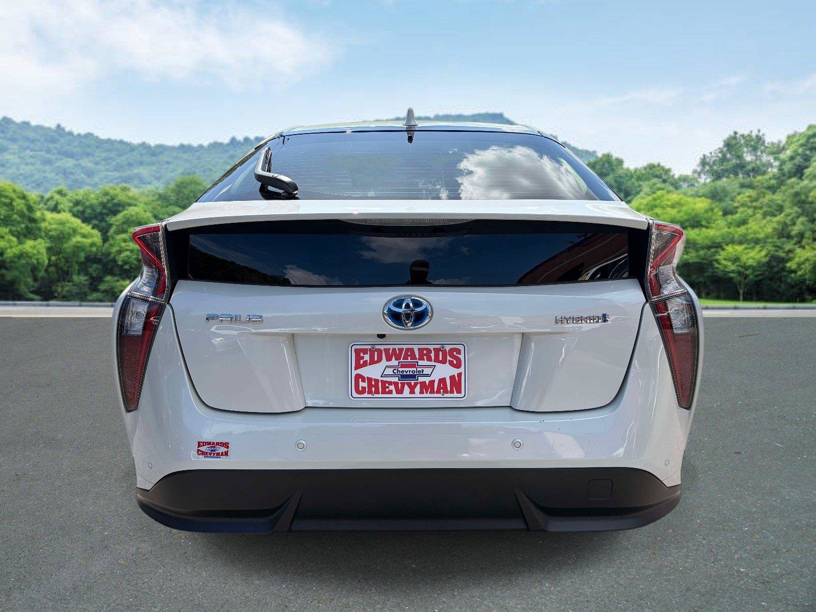 Used 2016 Toyota Prius Four Touring w/ Premium Convenience Package FWD image 21