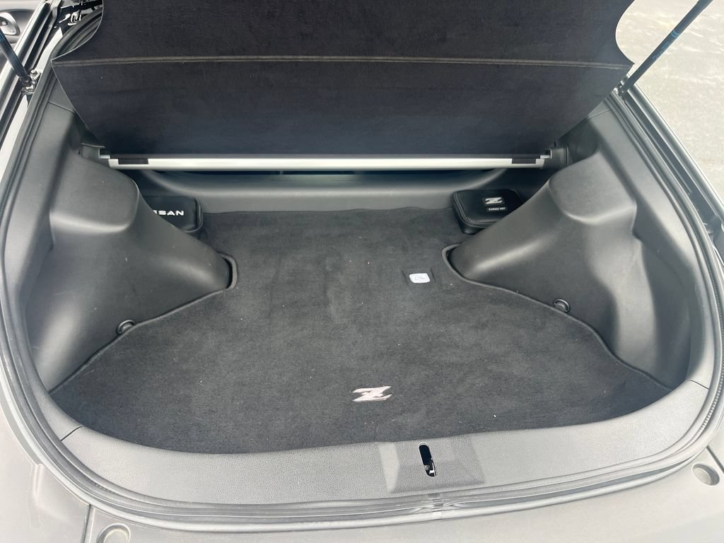 Used 2024 Nissan Z NISMO w/ Floor Mat Package RWD image 22