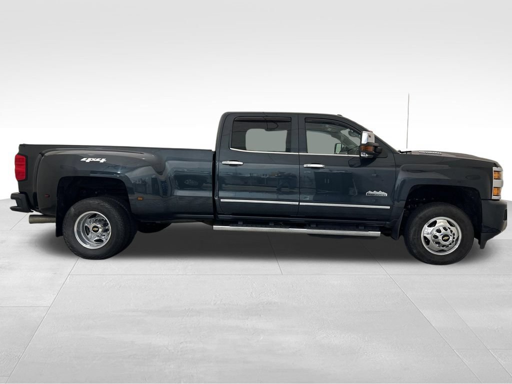 Used 2019 Chevrolet Silverado 3500 High Country w/ Duramax Plus Package AWD/4WD image 7