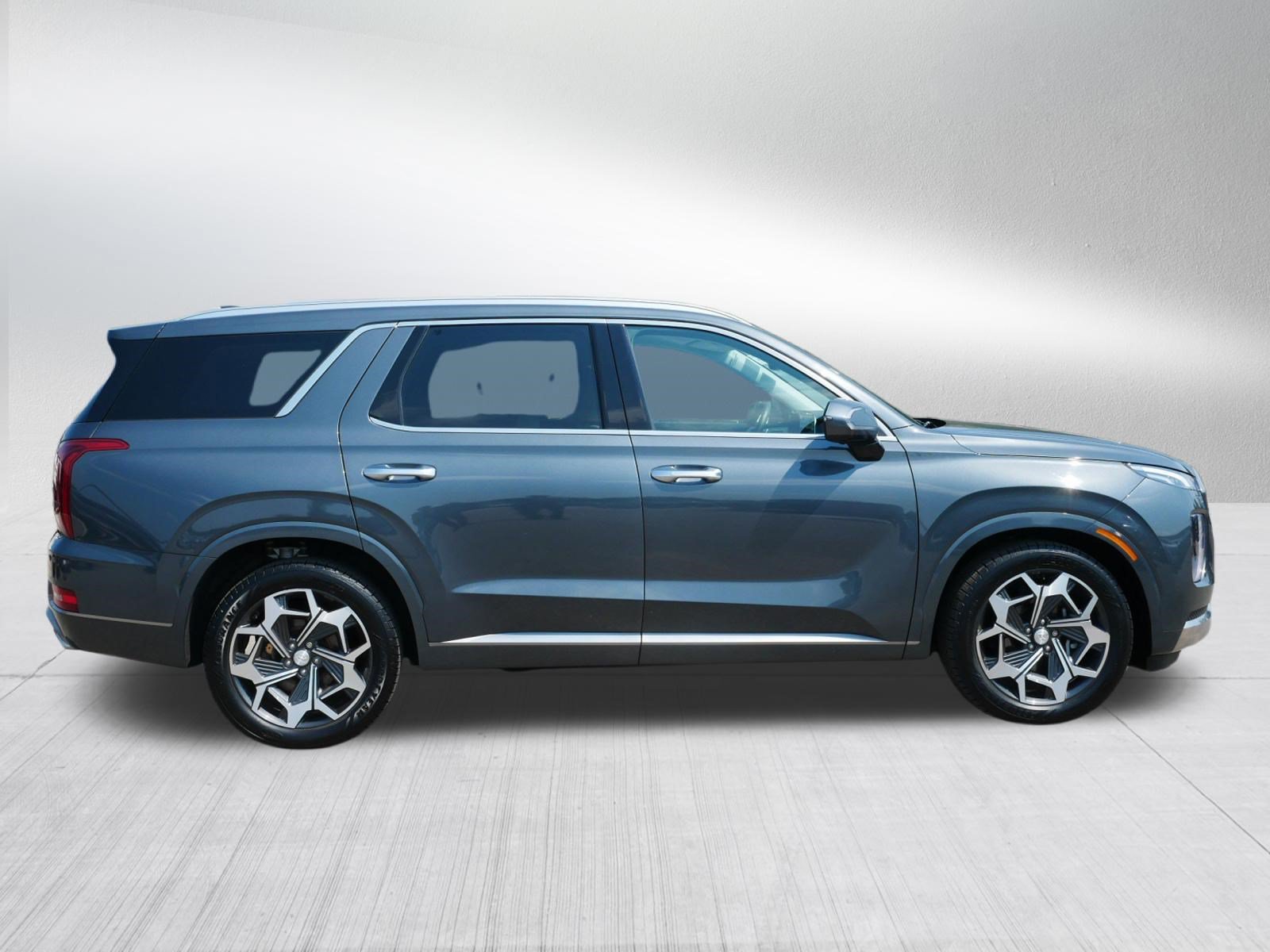 Certified 2022 Hyundai Palisade Calligraphy w/ Cargo Package AWD/4WD image 8