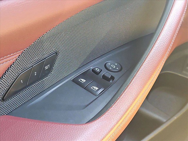 Used 2021 BMW 430i Coupe w/ M Sport Package RWD image 23