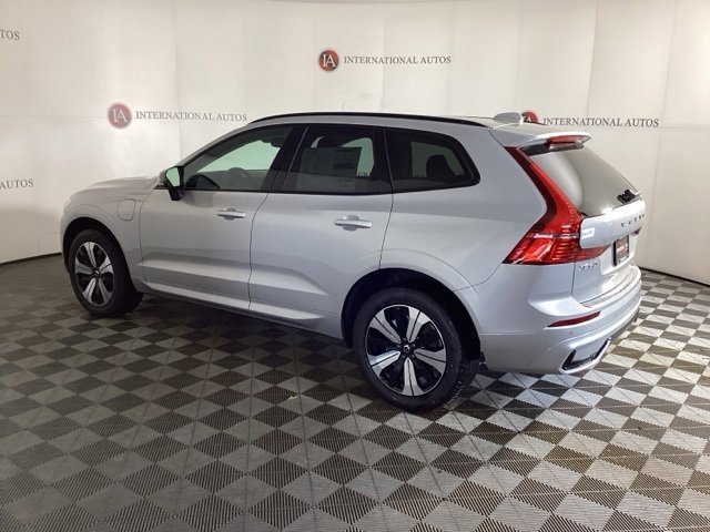 New 2025 Volvo XC60 T8 Core w/ Protection Package Premier image 6