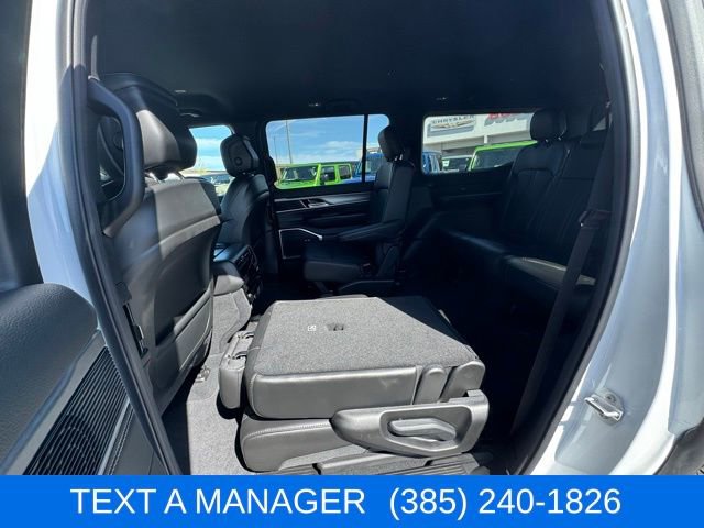 New 2026 Jeep Grand Wagoneer 4WD image 28