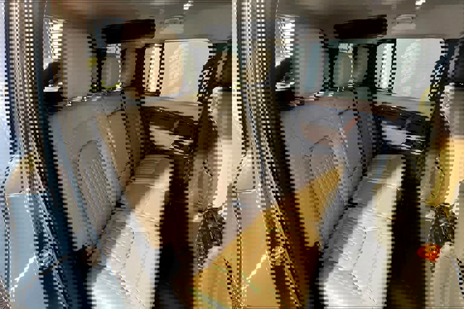 Used 2020 Land Rover Defender 110 HSE image 20