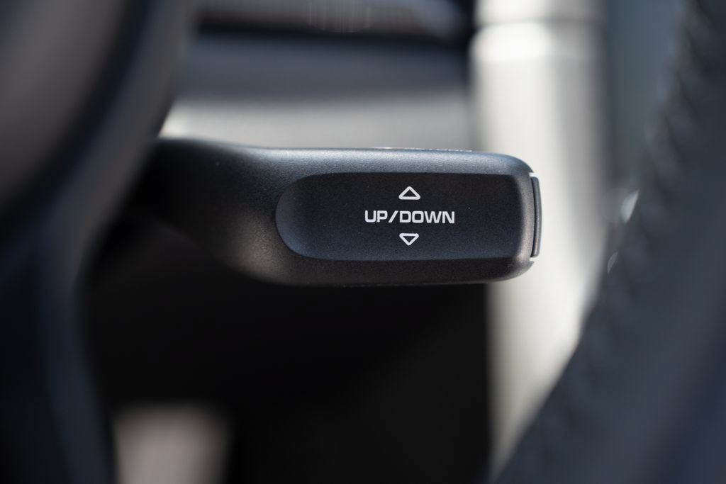 Used 2019 Porsche 911 Speedster RWD image 24