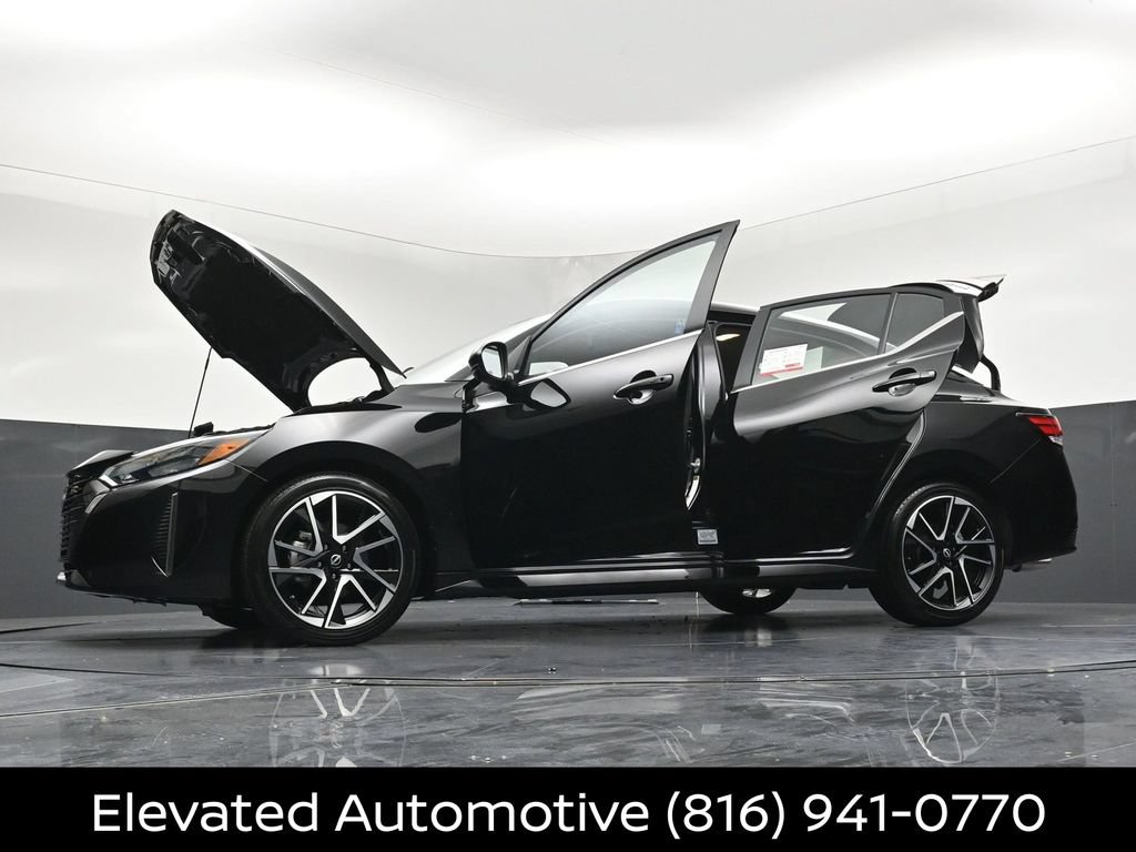Certified 2025 Nissan Sentra SR w/ SR Premium Package FWD image 37
