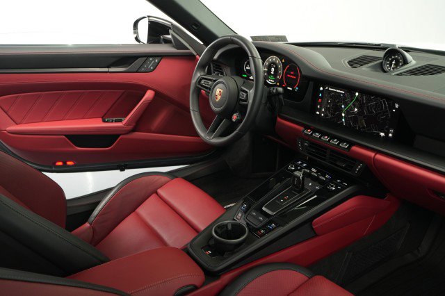 Used 2025 Porsche 911 Targa 4 GTS AWD/4WD image 71
