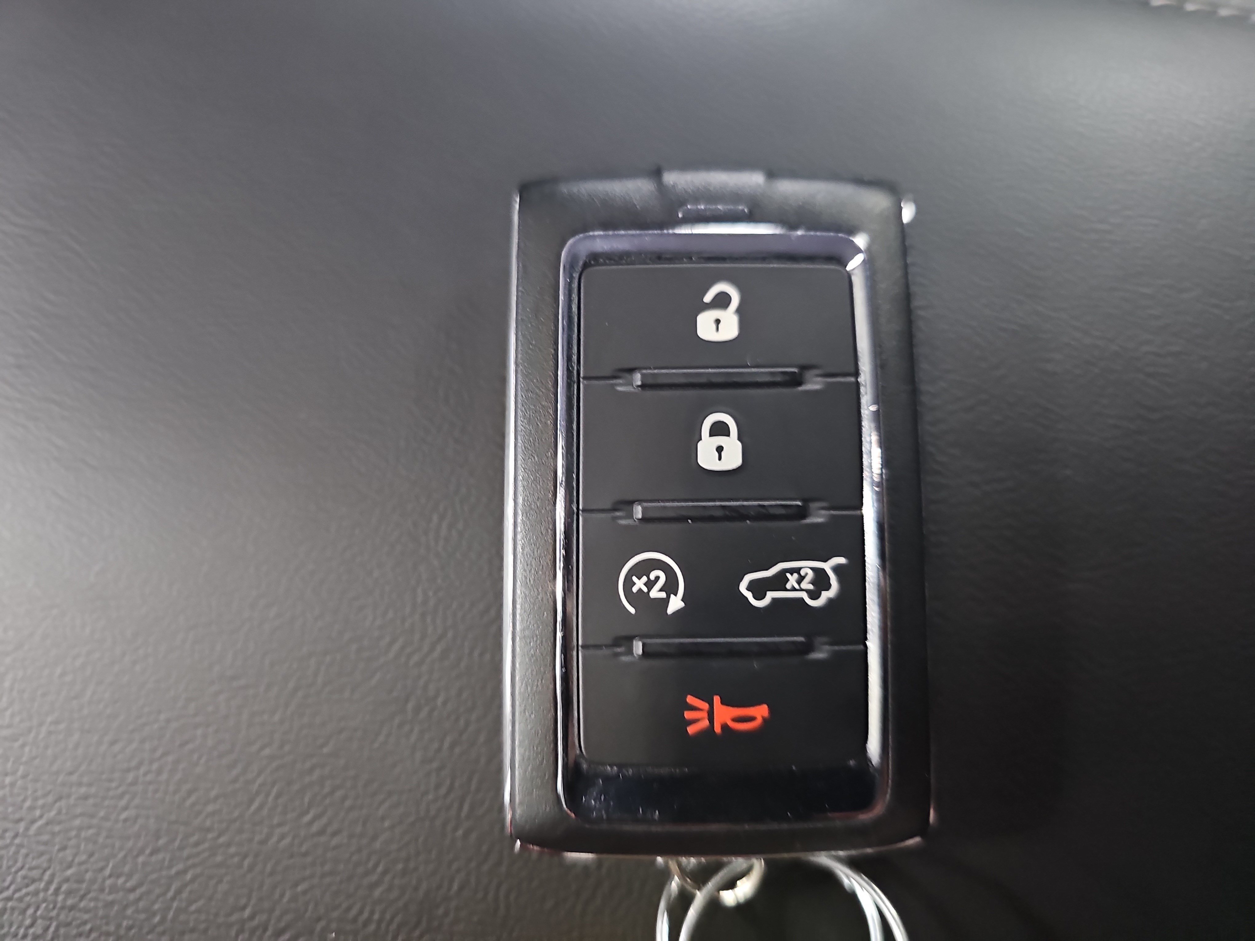 Used 2023 Jeep Grand Cherokee L Limited w/ Black Appearance Package AWD/4WD image 36