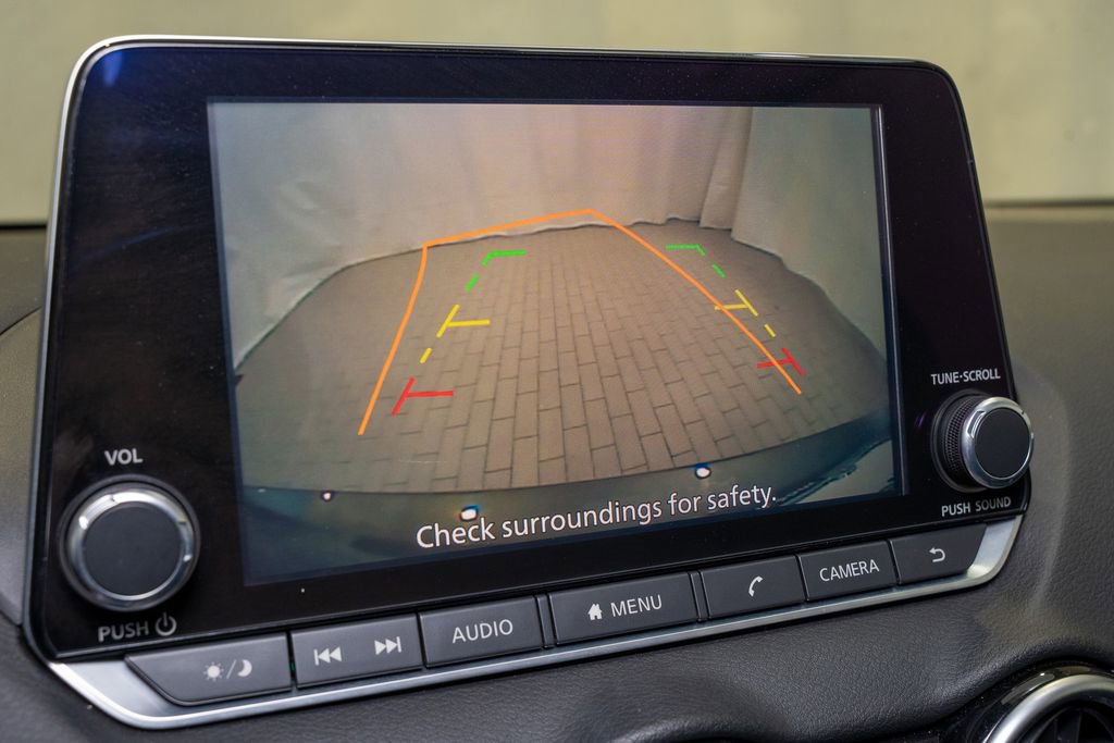 Used 2020 Nissan Sentra SV w/ Lighting Package image 13