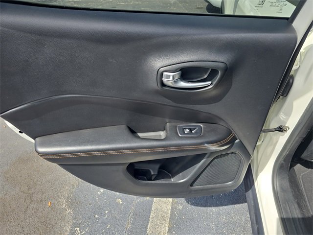 Used 2021 Jeep Compass Limited image 8