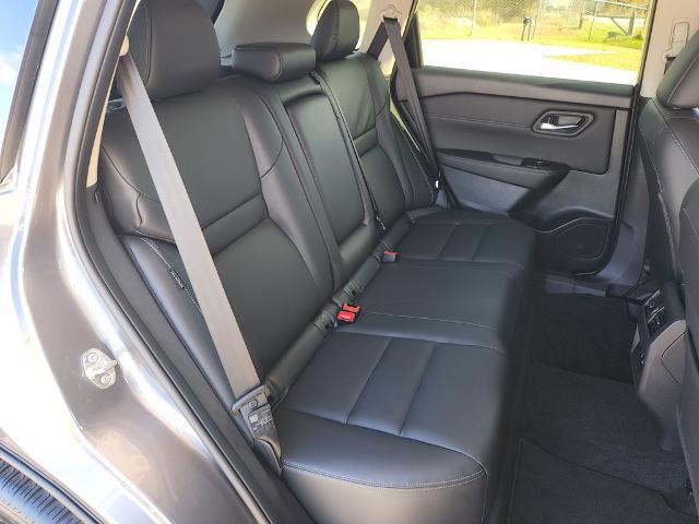 Certified 2024 Nissan Rogue SL image 14