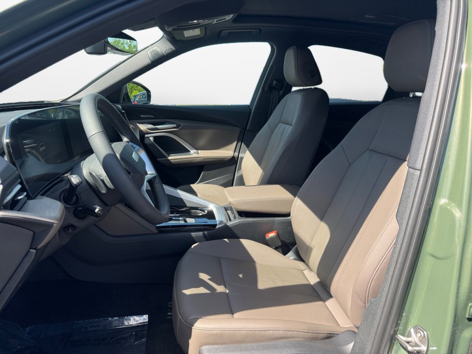 New 2026 Audi Q5 Premium Plus AWD/4WD image 9